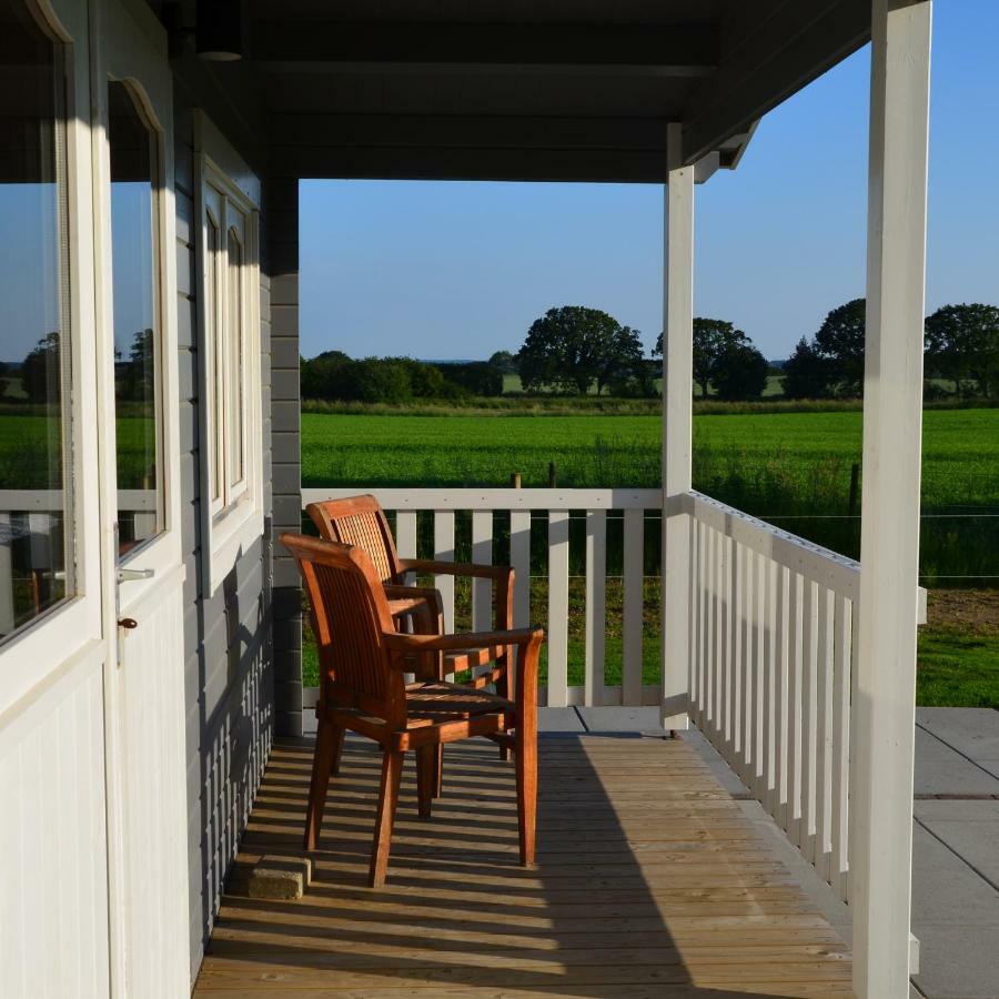 Brakkerhus Hotel Egtved Bagian luar foto